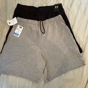BUNDLE: XL black under armour sport wear shorts & XL grey cotton men's shorts